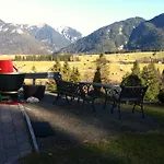 Bed & Breakfast Bäckeralm© - 16 + Mittenwald