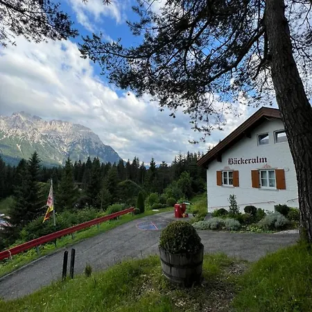Baeckeralm - 16 + Bed & Breakfast *