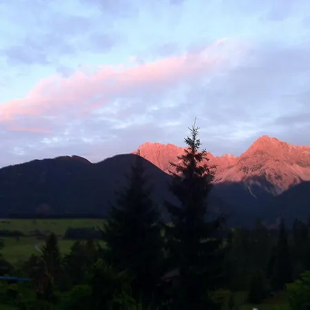 Bed & Breakfast Baeckeralm - 16 + Mittenwald