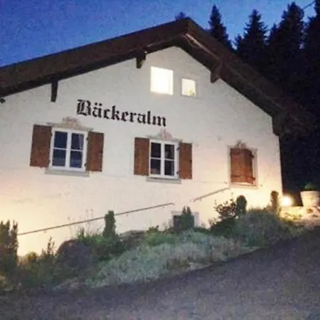 ベッド・アンド・ブレックファスト Baeckeralm - 16 +